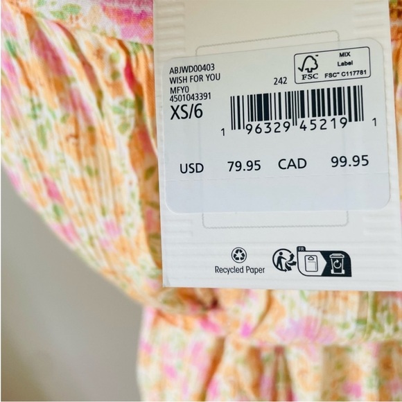 Billabong Peach and Cream Sundress NWT - Picture 11 of 13